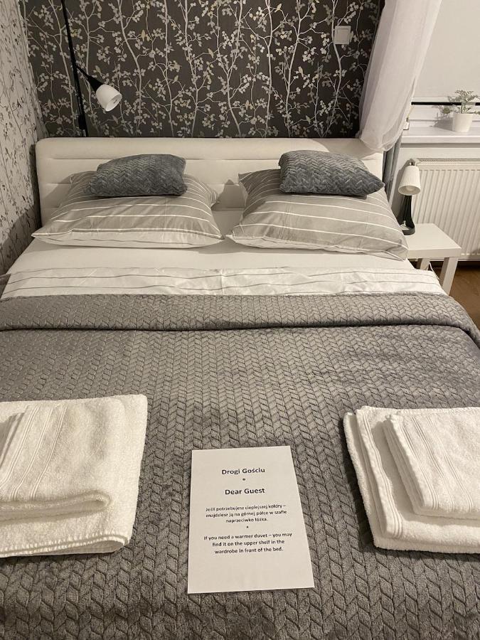 Czytelnia - Parking Gratis Apartment Poznan